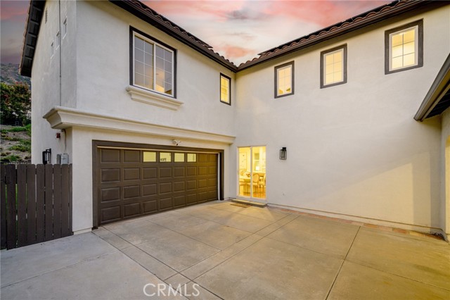 27 Silver Forest Court, Azusa CA: https://media.crmls.org/medias/b3c9b5ba-9884-4ca1-b4fc-4456b51d7ed1.jpg