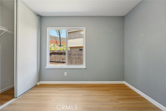 24318 Via Las Junitas, Murrieta CA: https://media.crmls.org/medias/b3ca87bf-37ec-4d98-acbb-99564f9f015b.jpg