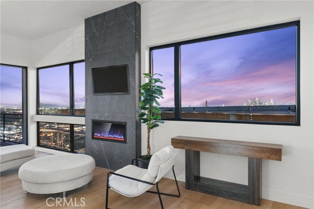 Detail Gallery Image 5 of 28 For 615 Etta St, Los Angeles,  CA 90065 - 3 Beds | 2/1 Baths