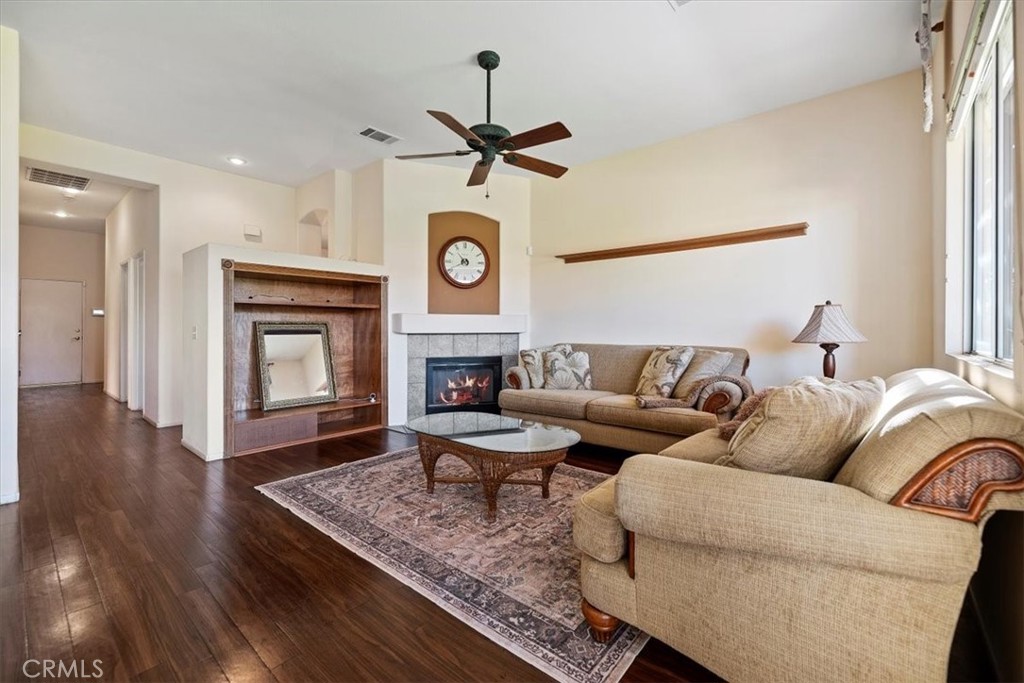 MLS #PW25271251 image #9