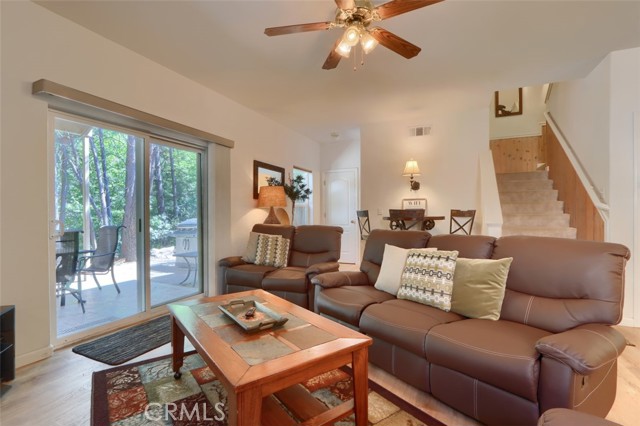 Detail Gallery Image 10 of 57 For 40507 Road 222 #102,  Bass Lake,  CA 93604 - 3 Beds | 2/1 Baths