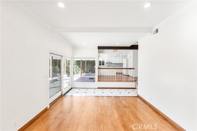 Detail Gallery Image 17 of 67 For 16293 Wayfarer Ln, Huntington Beach,  CA 92649 - 5 Beds | 3/1 Baths