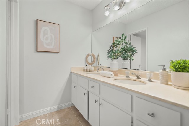 Detail Gallery Image 9 of 13 For 1536 Windsor, Fullerton,  CA 92831 - 3 Beds | 2/1 Baths