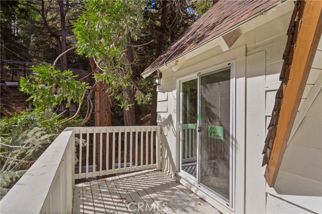 Detail Gallery Image 16 of 33 For 354 Hillside Rd, Lake Arrowhead,  CA 92352 - 2 Beds | 1 Baths