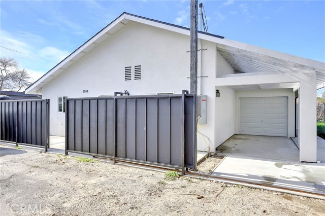 8144 Louise Avenue, Northridge CA: https://media.crmls.org/medias/b3cd54b4-f11c-4238-9b83-e3fc6ab60203.jpg