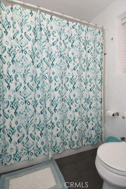 Detail Gallery Image 6 of 8 For 328 Rosecrans Ave, Manhattan Beach,  CA 90266 - 1 Beds | 1 Baths