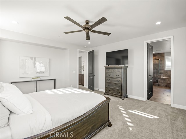 Detail Gallery Image 31 of 52 For 4483 Crown Bluffs Dr, Madera,  CA 93636 - 4 Beds | 3 Baths