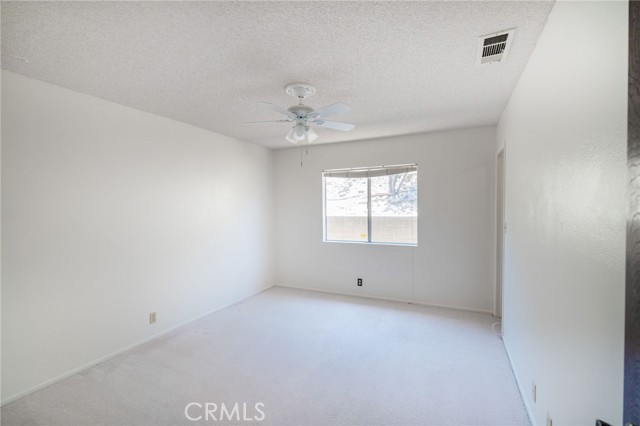 44940 Viejo Drive, Hemet CA: https://media.crmls.org/medias/b3ced76b-cff1-4c2b-843c-fc0d298beddd.jpg