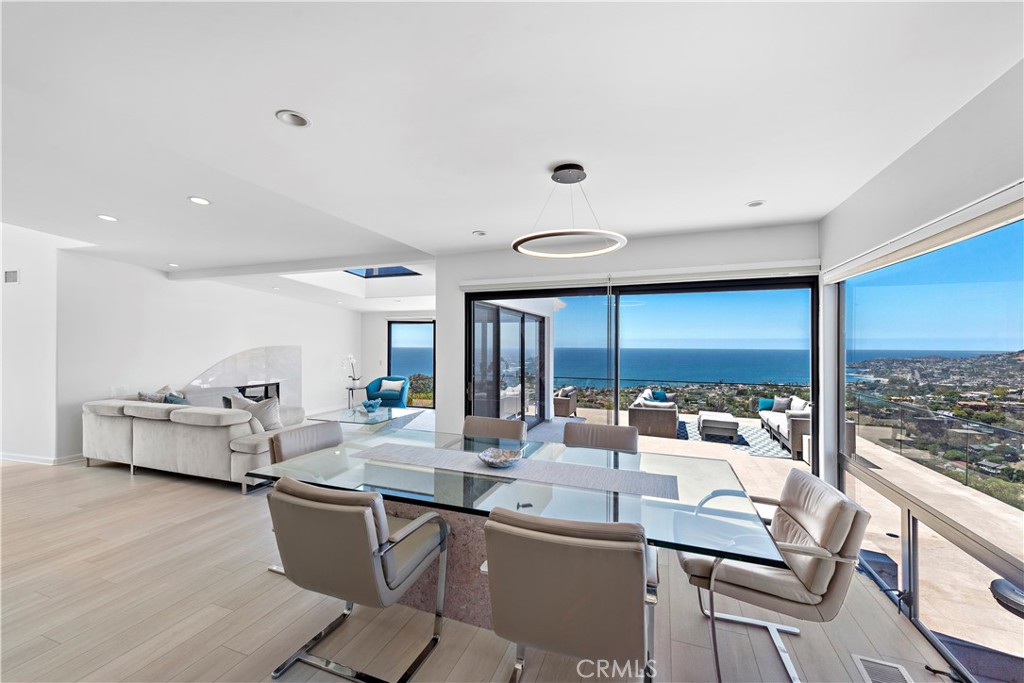 MLS #OC25232441 image #11