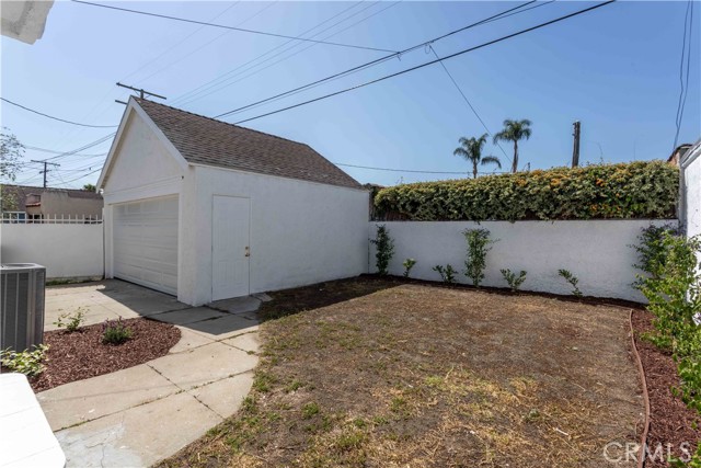 Detail Gallery Image 41 of 43 For 1116 W 80th St, Los Angeles,  CA 90044 - 3 Beds | 2 Baths