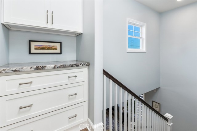 732 36th Street, Manhattan Beach, California 90266, 4 Bedrooms Bedrooms, ,3 BathroomsBathrooms,Residential,Sold,36th,SB21235456