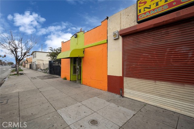 8310 S Broadway, Los Angeles, California 90003, ,Commercial Sale,For Sale,8310 S Broadway,CRDW24057245