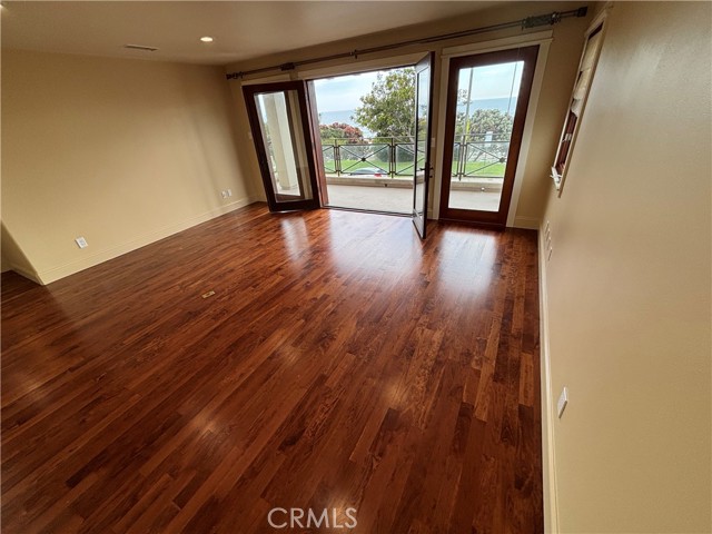 304 27th Street, Manhattan Beach CA: https://media.crmls.org/medias/b3d320bb-06d6-4968-99ee-e0297a6caaa4.jpg