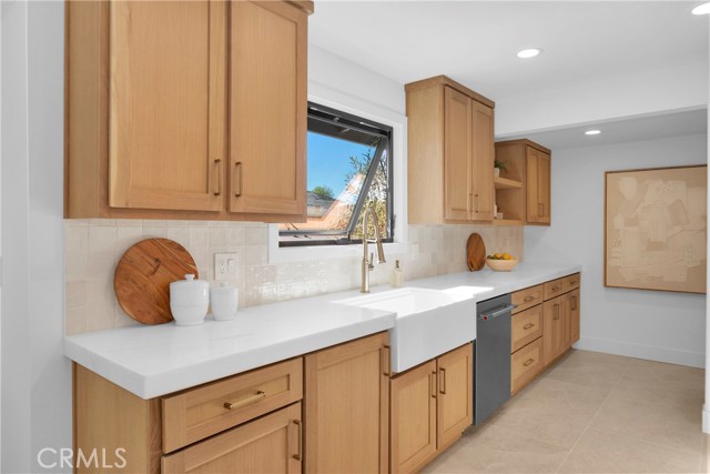 Detail Gallery Image 18 of 47 For 900 Catalina Ave, Seal Beach,  CA 90740 - 3 Beds | 2 Baths