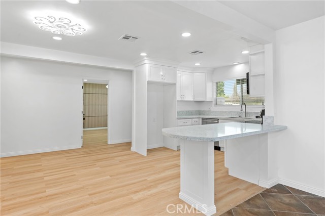 Detail Gallery Image 18 of 48 For 4517 Summer Side, Bakersfield,  CA 93309 - 4 Beds | 3 Baths