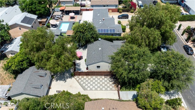 7441 Sylvia Avenue, Reseda CA: https://media.crmls.org/medias/b3d4eb1f-5c5a-4980-ab4b-1e26c5aa6343.jpg