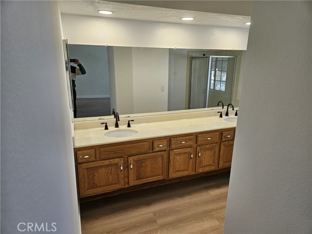 Detail Gallery Image 19 of 33 For 24825 Laurelcrest, Stevenson Ranch,  CA 91381 - 4 Beds | 3 Baths