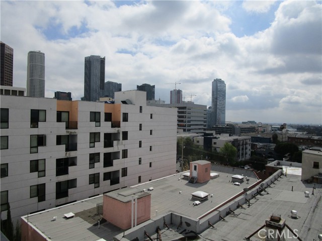 Detail Gallery Image 7 of 24 For 1234 Wilshire, Los Angeles,  CA 90017 - 1 Beds | 1 Baths