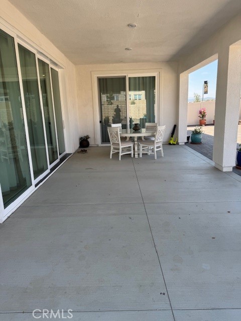 24501 Via Sendero, Castaic CA: https://media.crmls.org/medias/b3d71a70-a1e9-4896-a099-8d220ab8c6b7.jpg