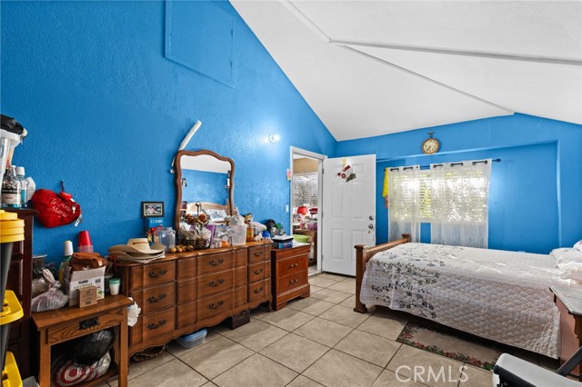 Detail Gallery Image 10 of 12 For 1146 Richland Ave, Santa Ana,  CA 92703 - 4 Beds | 1 Baths