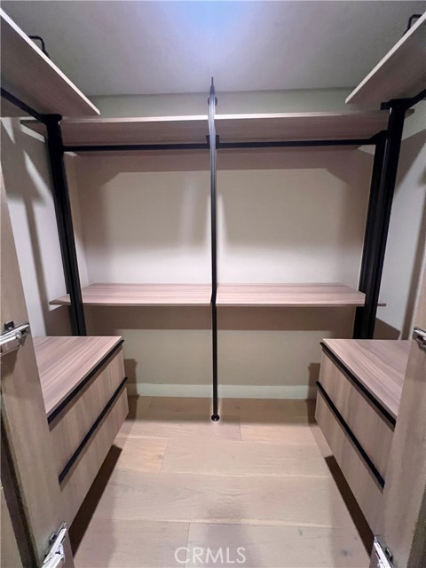 Detail Gallery Image 35 of 36 For 39 S Los Robles Ave, Pasadena,  CA 91101 - 1 Beds | 1 Baths