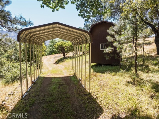 34133 Keller Road, North Fork CA: https://media.crmls.org/medias/b3d93931-9ebf-440d-80b0-3be7e4b26394.jpg