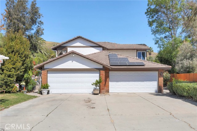 Detail Gallery Image 4 of 48 For 3675 Cypress Ln, Yorba Linda,  CA 92886 - 3 Beds | 3 Baths