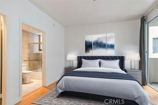 525 S Berendo Street, Los Angeles CA: https://media.crmls.org/medias/b3d9dfed-25d4-467a-82c8-a7c0f221ce84.jpg