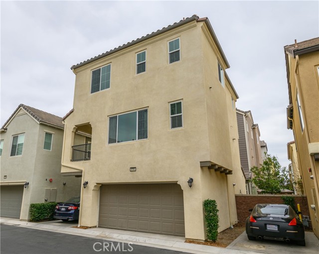 MLS# OC23210952