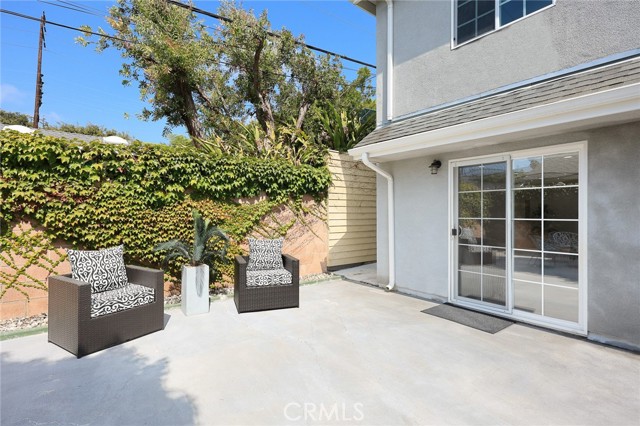 3036 Military Avenue, Los Angeles CA: https://media.crmls.org/medias/b3daee37-24f3-4882-9fbc-0515bd4f8ce6.jpg