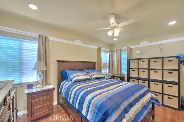 Detail Gallery Image 24 of 44 For 355 E Century Bld, Los Angeles,  CA 90003 - 2 Beds | 1 Baths