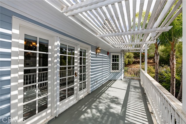 3352 Via Zara, Fallbrook CA: https://media.crmls.org/medias/b3dc2e28-c9ce-4ce7-9a5d-ed2a86840ef8.jpg