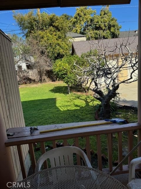 Detail Gallery Image 4 of 6 For 5015 Franklin Ave, Los Angeles,  CA 90027 - – Beds | – Baths