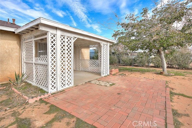 Detail Gallery Image 24 of 29 For 22133 Thunderbird, Apple Valley,  CA 92307 - 2 Beds | 1 Baths