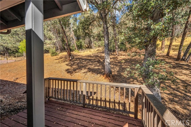 Detail Gallery Image 21 of 27 For 18700 Oak Grove Rd, Hidden Valley Lake,  CA 95467 - 3 Beds | 2/1 Baths