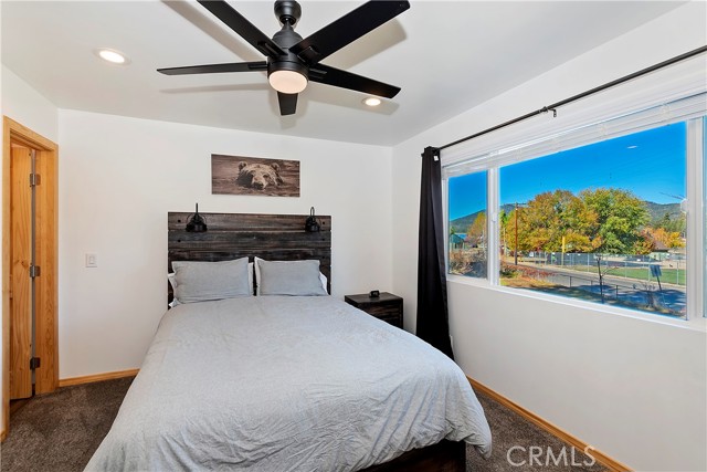 Detail Gallery Image 27 of 45 For 334 Jeffries Rd, Big Bear Lake,  CA 92315 - 1 Beds | 2 Baths