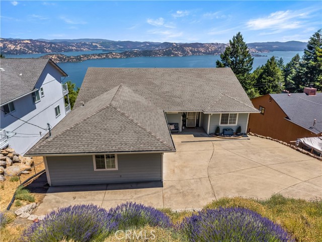 3592 Pine Terrace Drive, Kelseyville CA: https://media.crmls.org/medias/b3df078c-d3fd-4b6b-acd0-7f63a909827e.jpg