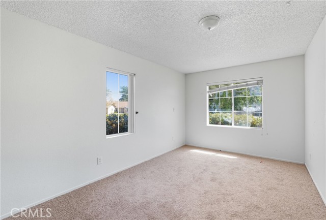14698 King Canyon Road, Victorville CA: https://media.crmls.org/medias/b3df498c-11cc-44a5-aaba-ed0d0f712870.jpg