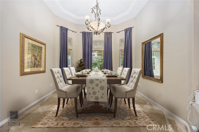 Detail Gallery Image 14 of 75 For 205 Somerford Ct, Bakersfield,  CA 93312 - 5 Beds | 4 Baths