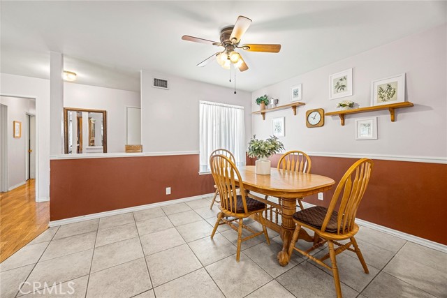 Detail Gallery Image 7 of 23 For 402 Jade Ave, Placentia,  CA 92870 - 4 Beds | 2 Baths