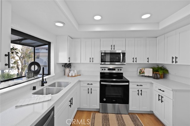 B3dfcf33 C4d0 43cb 9e77 29fd8448faf1