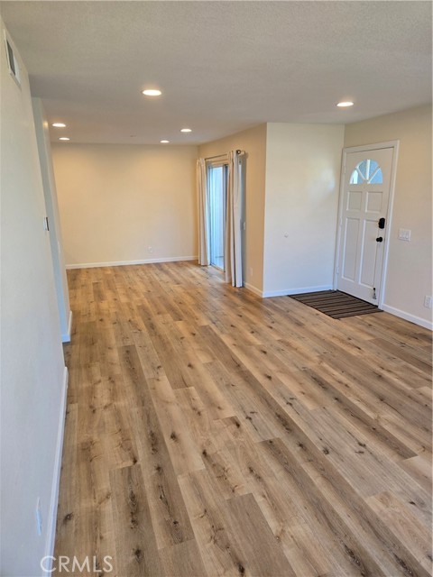 Detail Gallery Image 7 of 34 For 22 Exeter #23,  Irvine,  CA 92612 - 1 Beds | 1 Baths