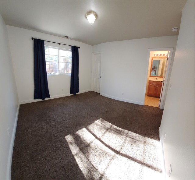 Detail Gallery Image 33 of 39 For 3758 Larkspur, Merced,  CA 95348 - 5 Beds | 3/1 Baths