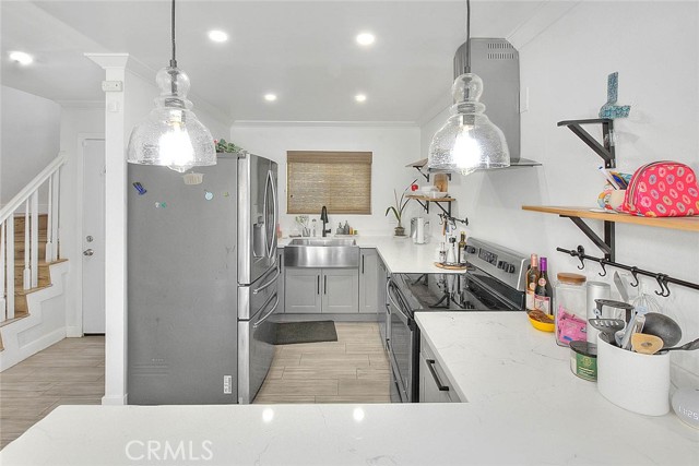 17401 Hood Court, Fountain Valley CA: https://media.crmls.org/medias/b3e0486e-ae22-4896-87a5-03a939a949ca.jpg