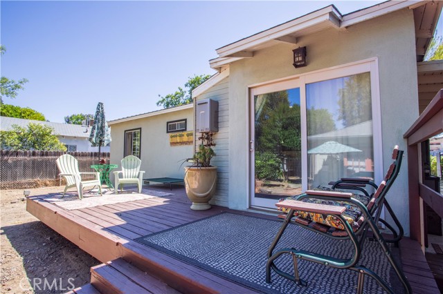 10321 Owensmouth Avenue, Chatsworth CA: https://media.crmls.org/medias/b3e04c73-fa31-45bc-be12-1bb5598e3493.jpg