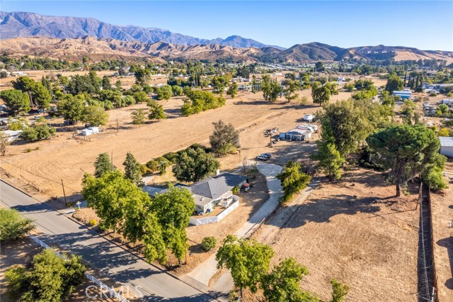 Detail Gallery Image 33 of 42 For 10570 Jonathan Ave, Cherry Valley,  CA 92223 - 4 Beds | 3/1 Baths