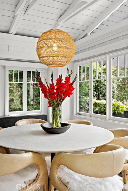 592 Bluebird Canyon Drive, Laguna Beach CA: https://media.crmls.org/medias/b3e14c77-3cd6-4af5-9c8a-4ccf998e5464.jpg