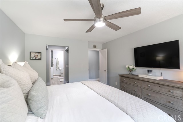 12 Juniper, Irvine CA: https://media.crmls.org/medias/b3e2de54-6776-4498-91a5-2cd77d829636.jpg