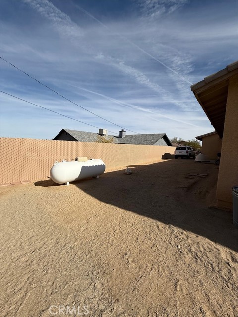 Detail Gallery Image 9 of 20 For 6650 Ivanpah Ave, Twentynine Palms,  CA 92277 - 3 Beds | 2 Baths