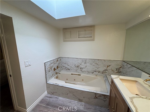 Detail Gallery Image 38 of 38 For 1230 E Ocean #303,  Long Beach,  CA 90802 - 2 Beds | 2 Baths